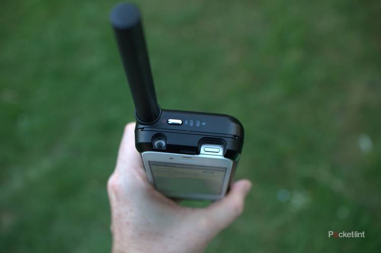 Thuraya Satellite Satsleeve (Plus) For Smartphones iPhone Android Thuraya Satellite Satsleeve (Plus) For Smartphones iPhone Android