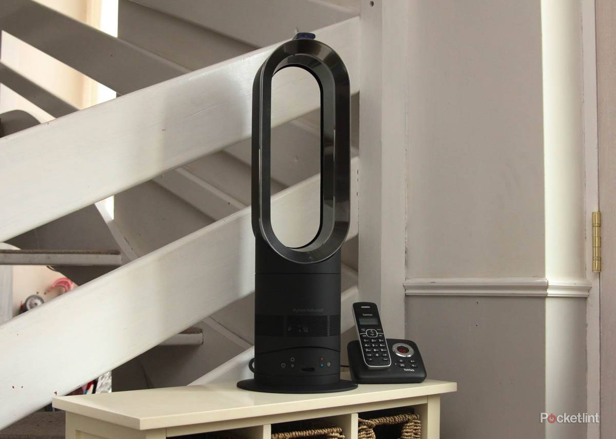 122110-smart-home-review-dyson 