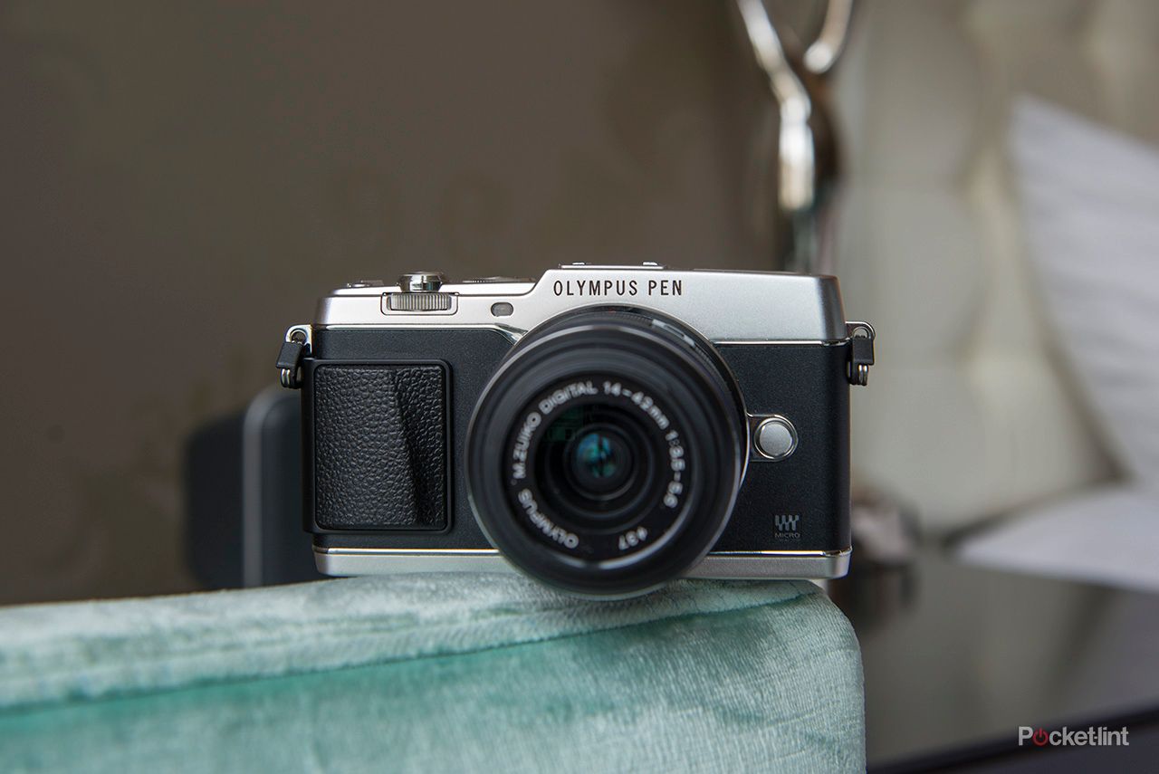 122320-cameras-review-olympus-