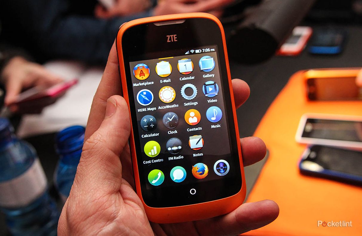 ZTE Open Firefox OS phone to be sold exclusively through eBay, for