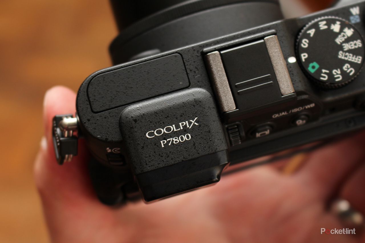 Nikon Coolpix P7800 pictures and hands-on