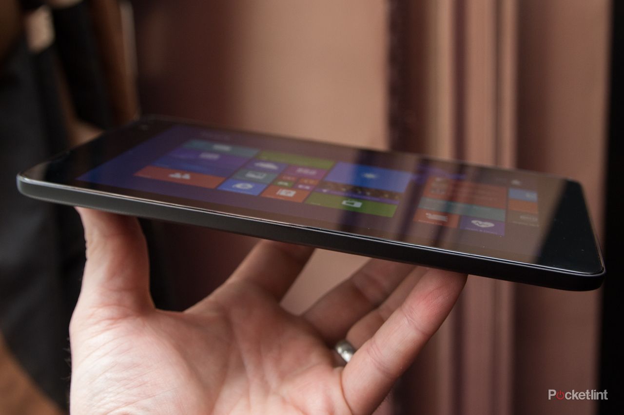 Dell Venue 8 Pro pictures and hands-on: Pocketable Windows 8.1 power