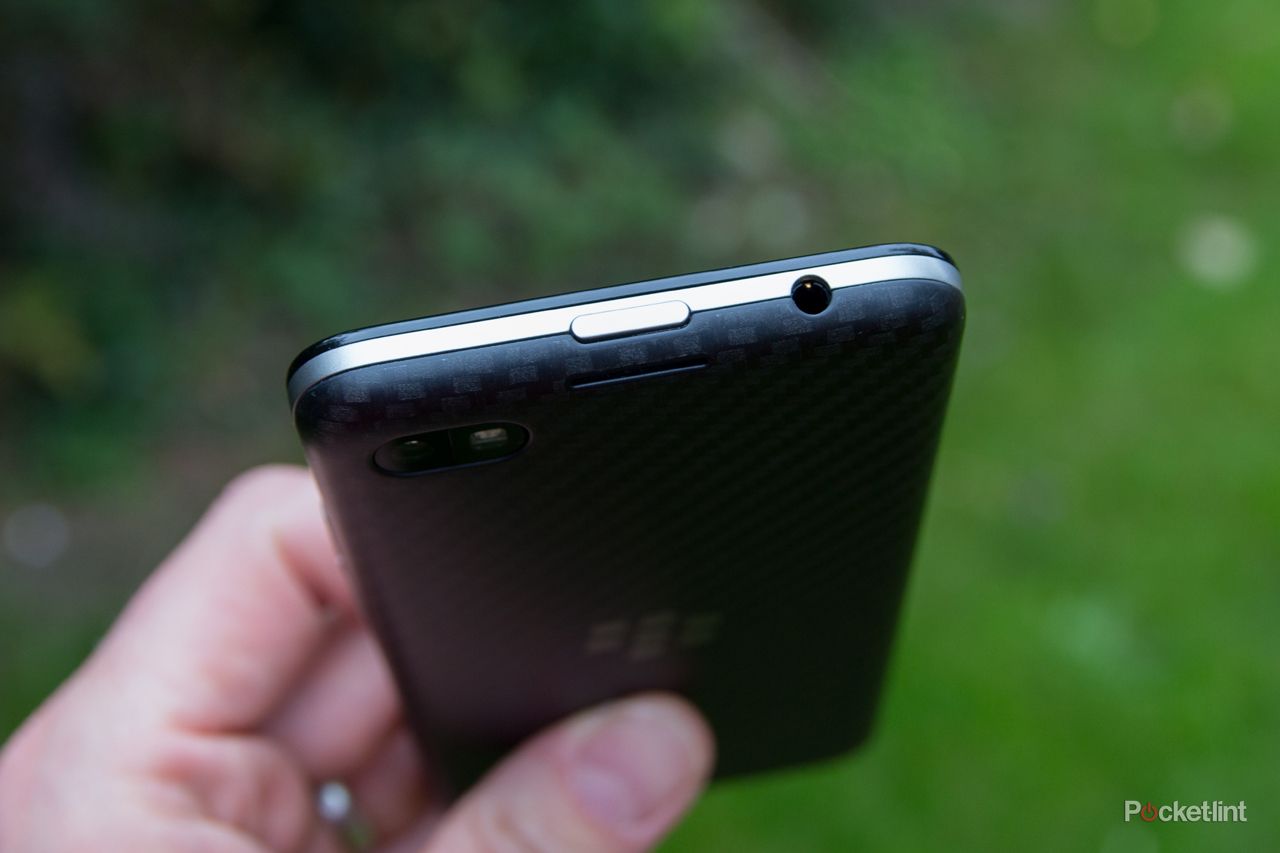 BlackBerry Z30 review