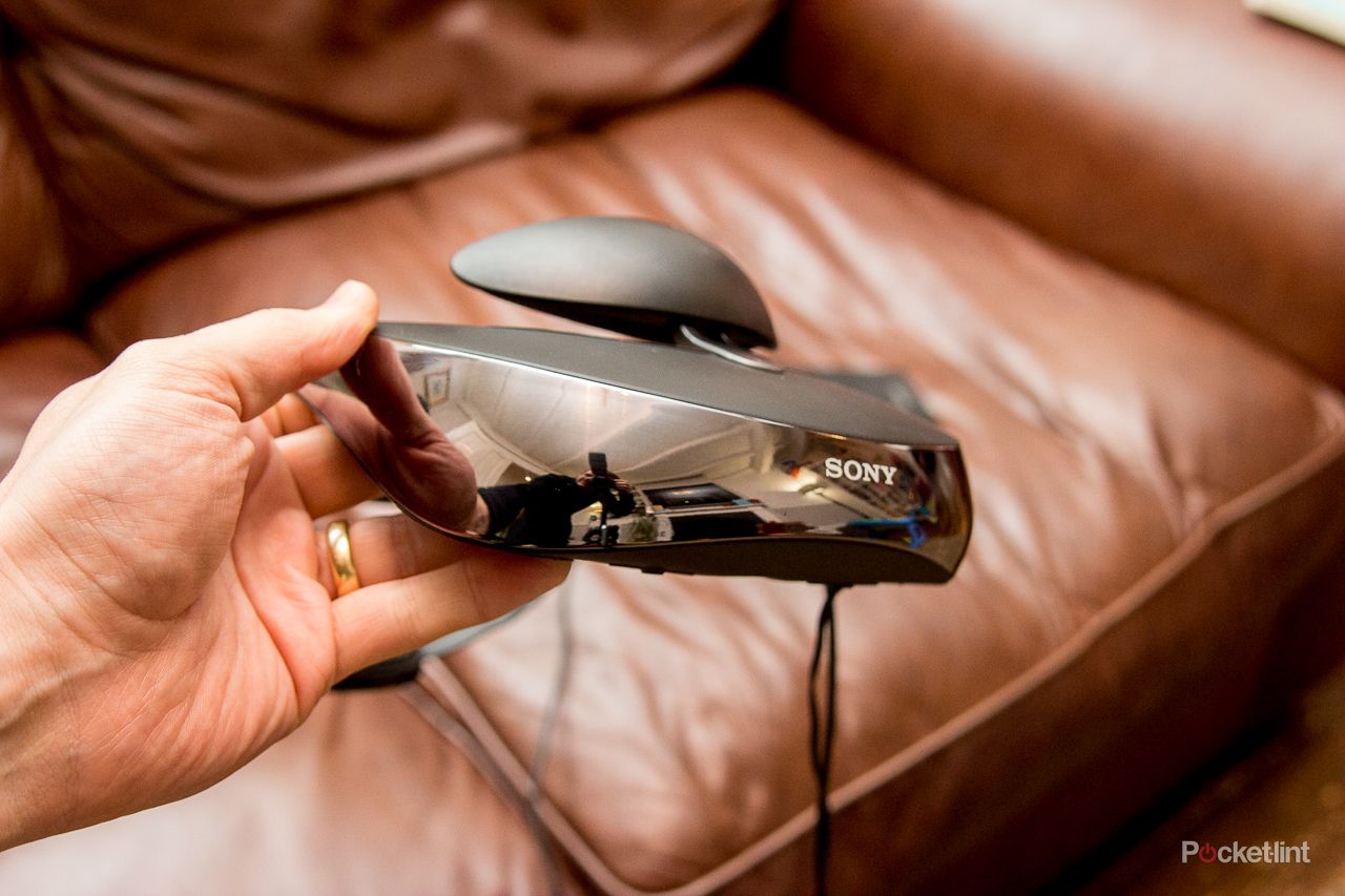 Sony HMZ-T3W personal 3D viewer review