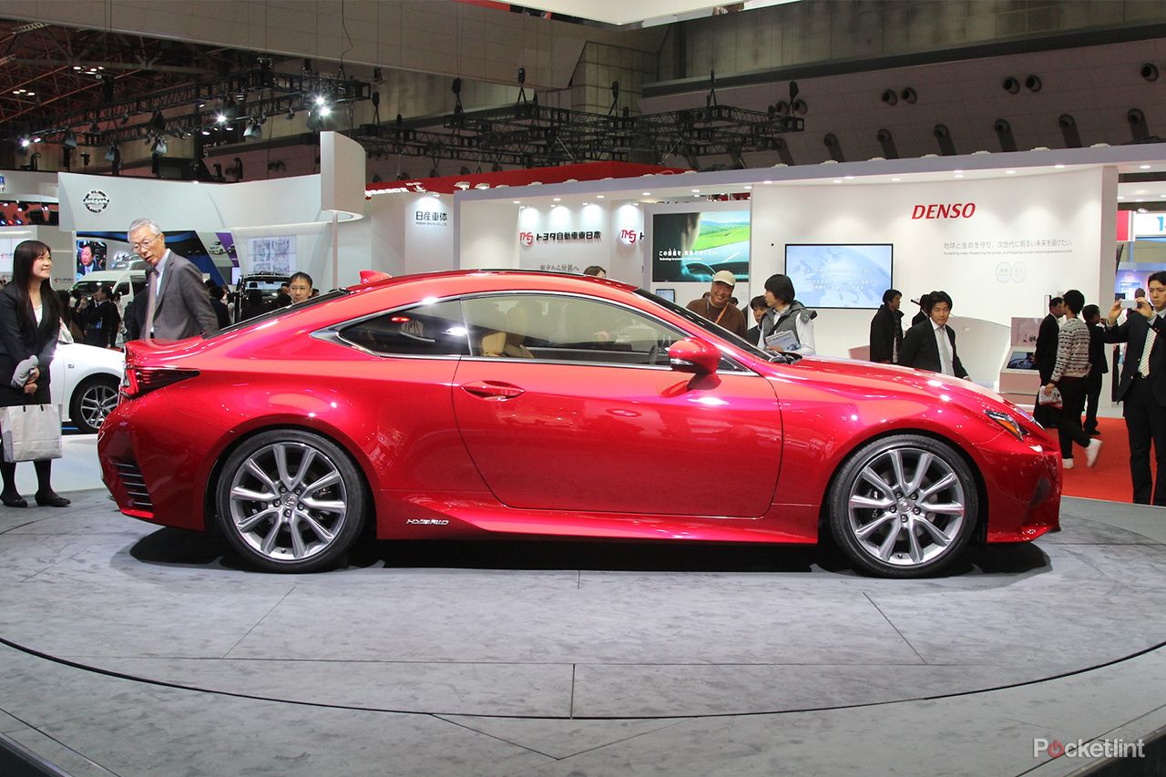 lexus rc 300h pictures and hands on image 2