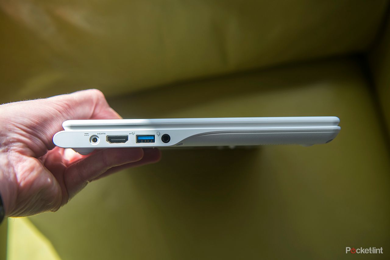 hands on acer chromebook c720p review image 6