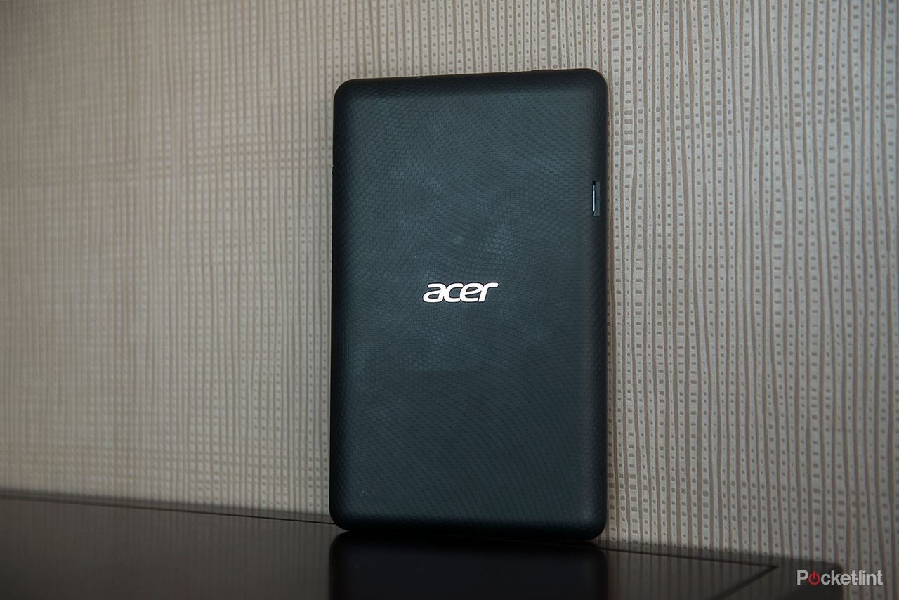 acer iconia b1 720 2014 pictures and hands on image 2