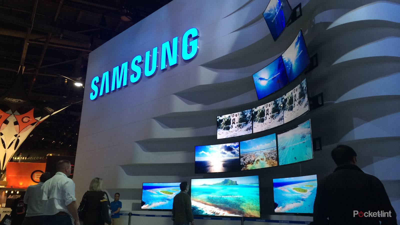 Samsung will ship 105-inch curved and 85-inch bendable 4K UHDTVs in ...