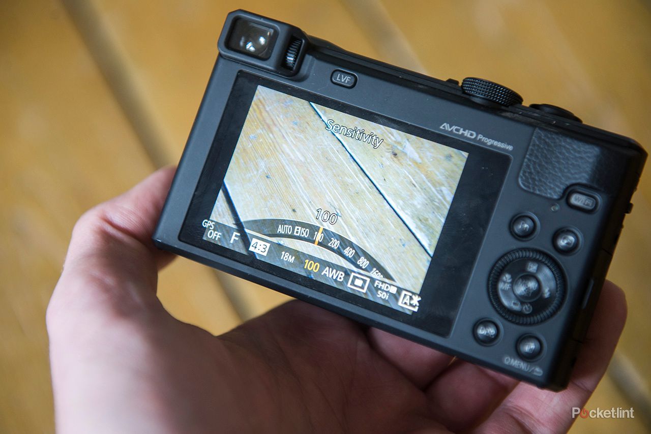 Panasonic - luffy　Panasonic TZ60 ブラック 赤外線カメラ s-l400.jpg