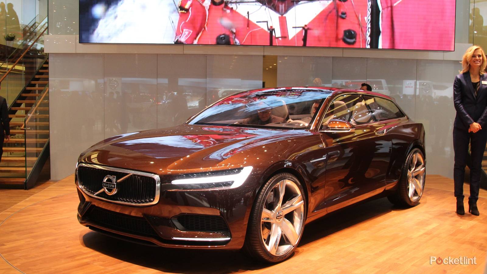 Volvo Concept Estate pictures and hands-on
