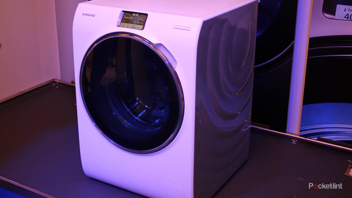 Samsung WW9000 smart washing machine offers full LCD touchscreen ...