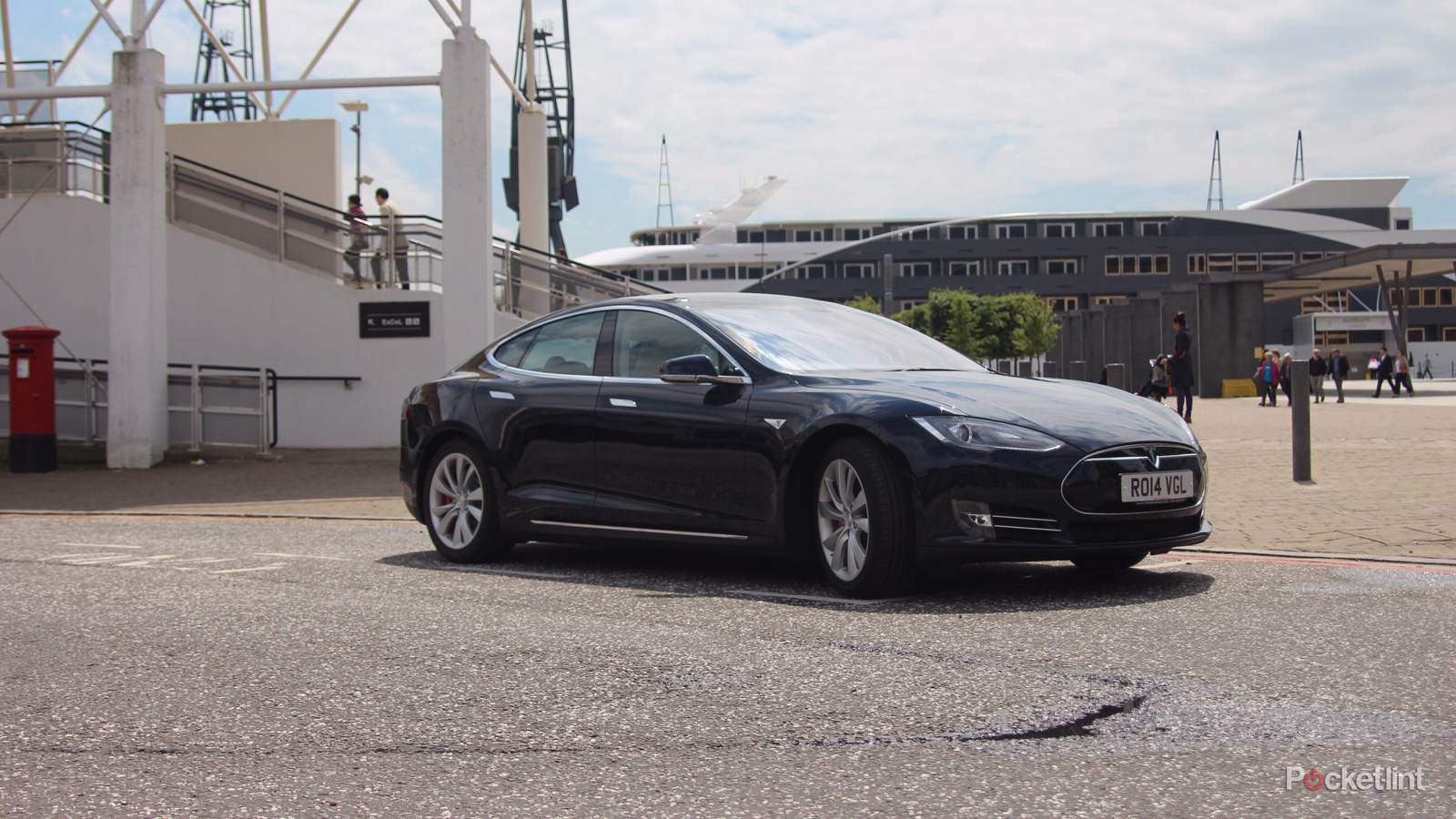 First Drive: Tesla Model S
