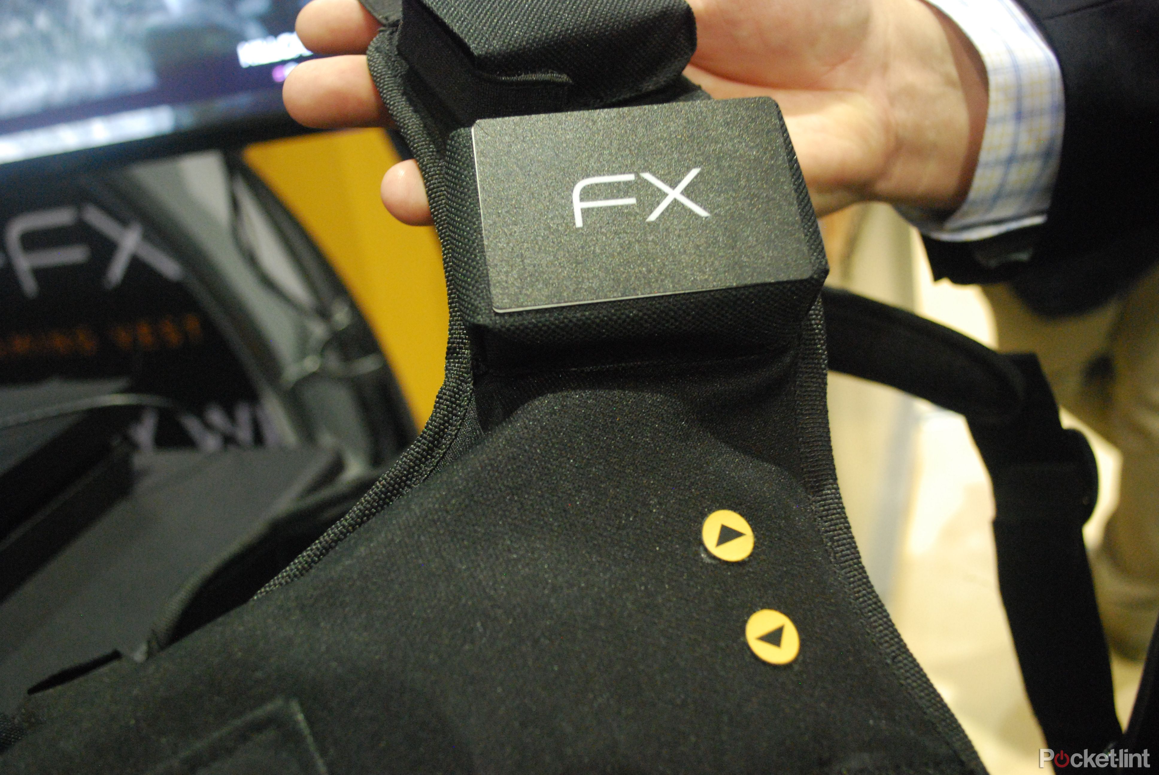 hands on immerz kor fx gaming vest with 4dfx technology review image 6