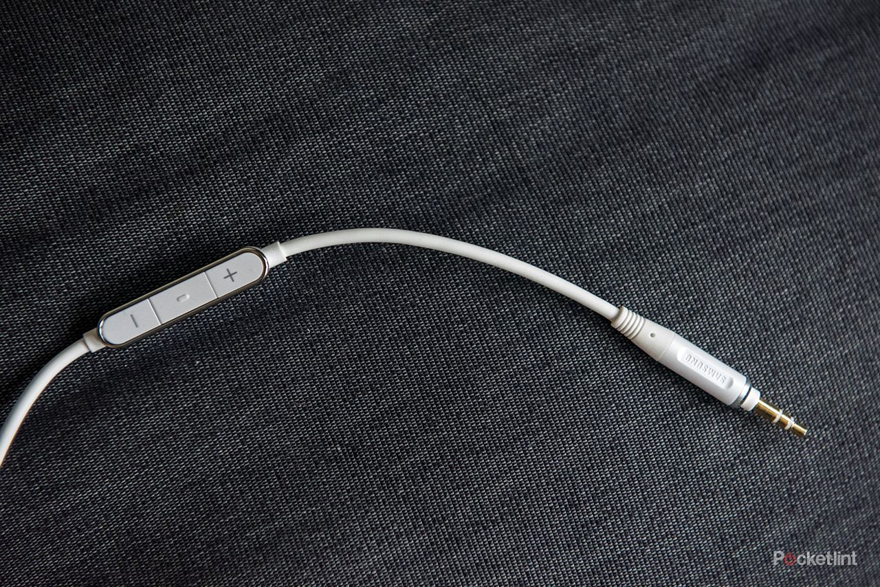 Samsung Level Over headphones review