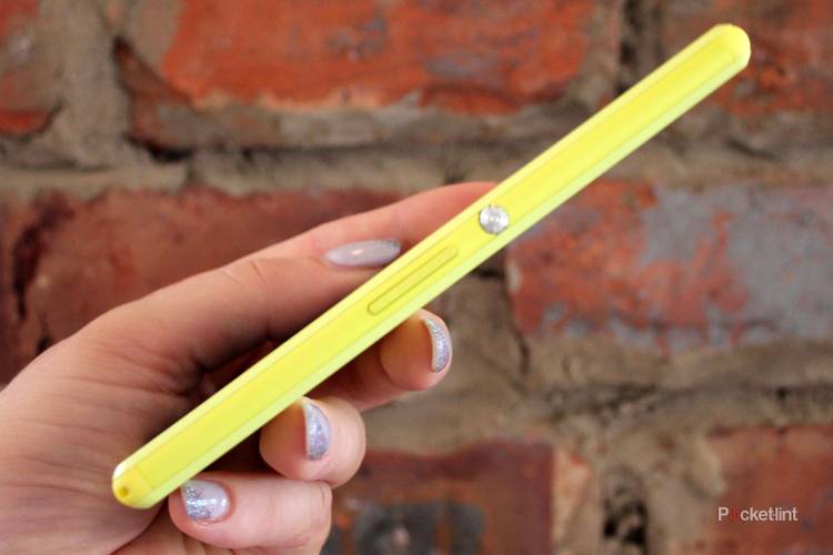 Sony Xperia E3 Blanc – 4 Go, Débloqué, D'occasion, Fonctionnel