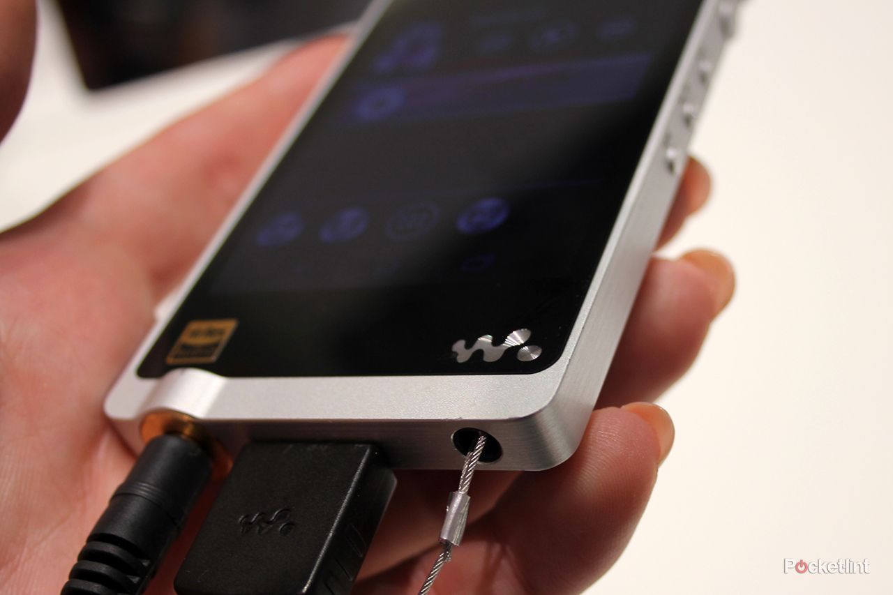Sony NWZ-ZX1 Walkman loves high-res music, is a bit of a handful