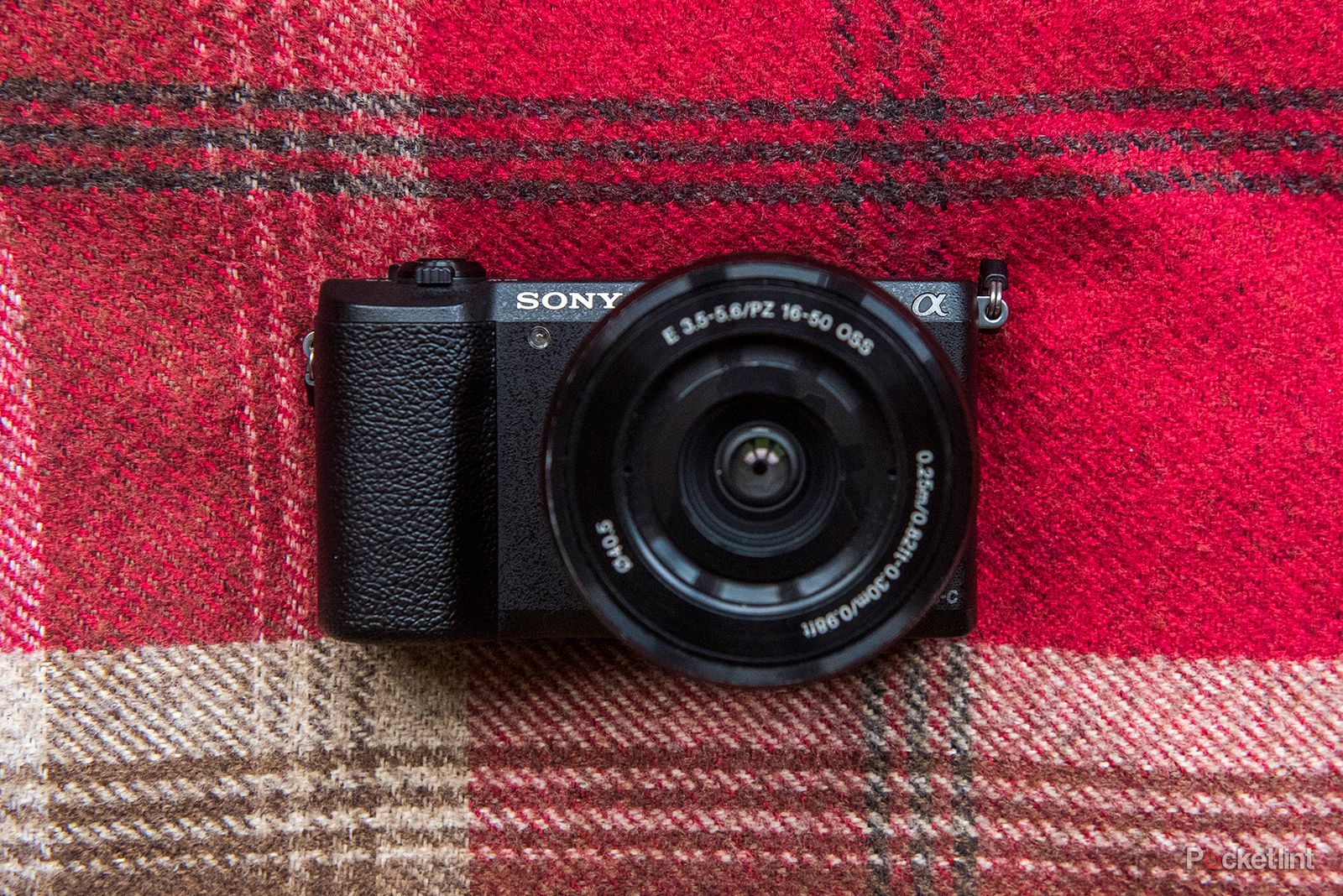 sonny a5100 カメラ Sony Alpha a5100 Mirrorless Digital Camera with 16-50mm Lens