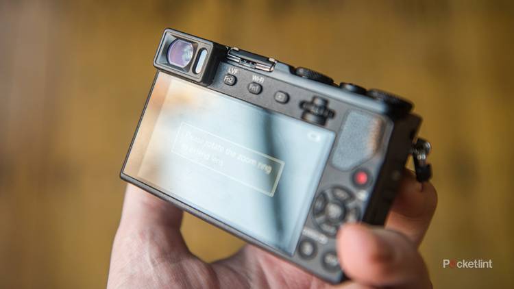 Panasonic Lumix GM5 review: Mini system camera has high-end compacts in ...