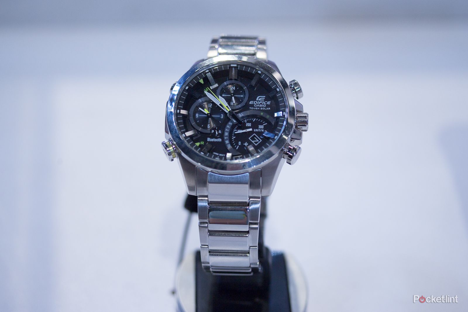 Casio Edifice EQB-500 proves that Bluetooth watches can look darn