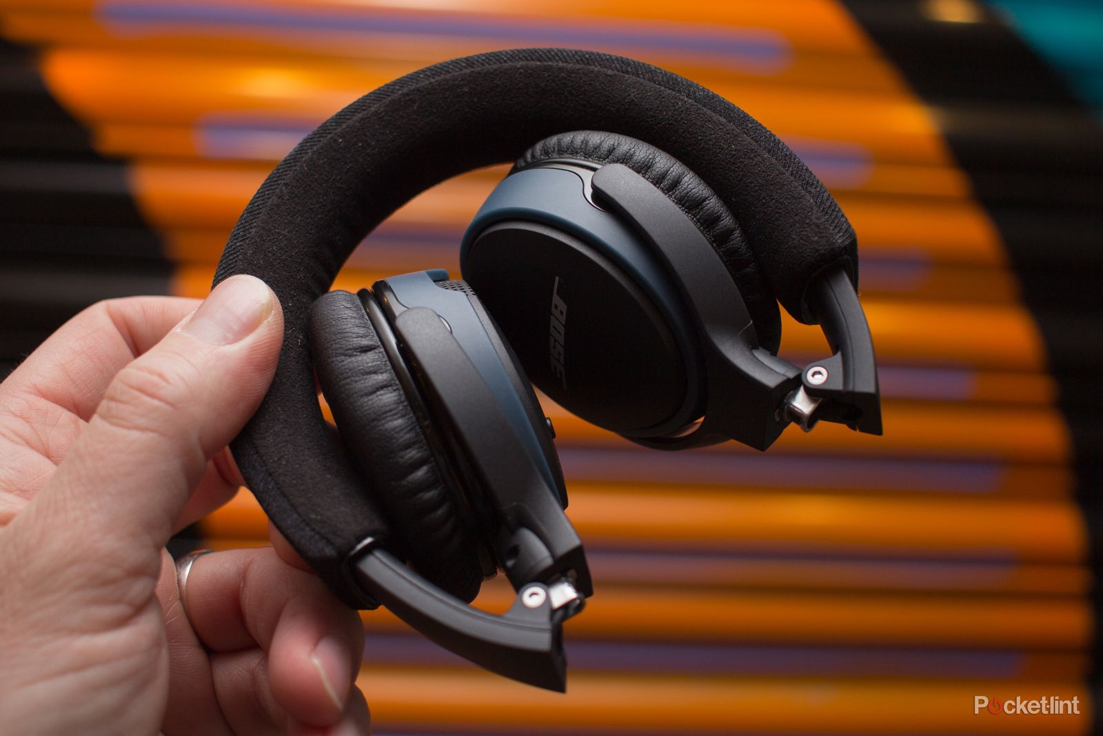 Bose SoundLink on-ear Bluetooth headphones review: Premium performance