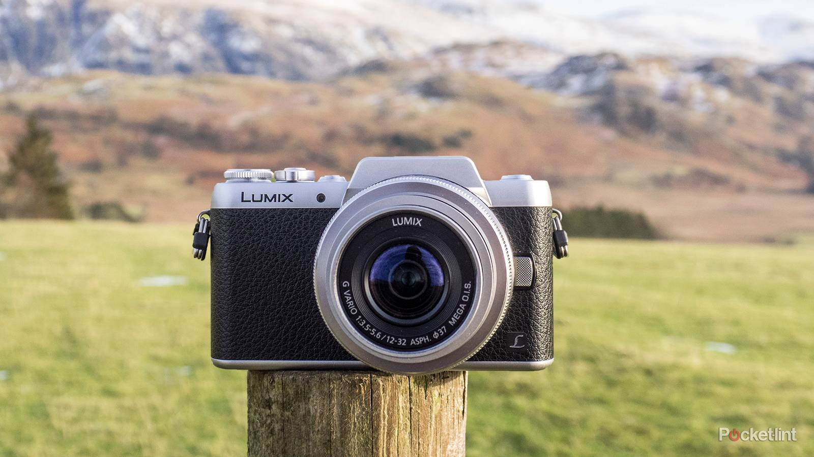 Panasonic Lumix GF7 review: Serious, but not just about selfies