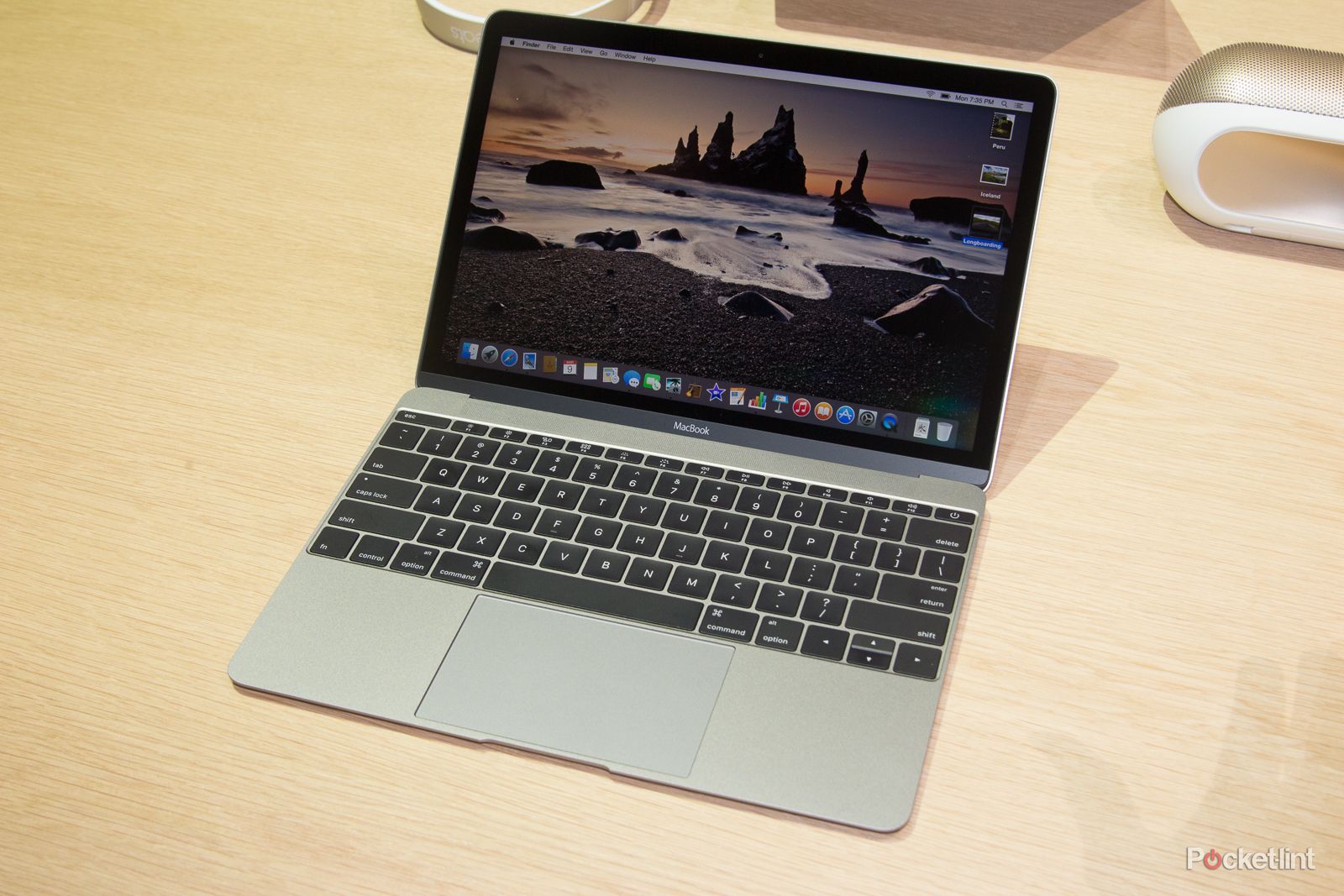 MacBook本体 MacBook (Retina, 12-inch, Early 2015) MacBook (Retina, 12-inch, Early 2015) - Technical Specifications