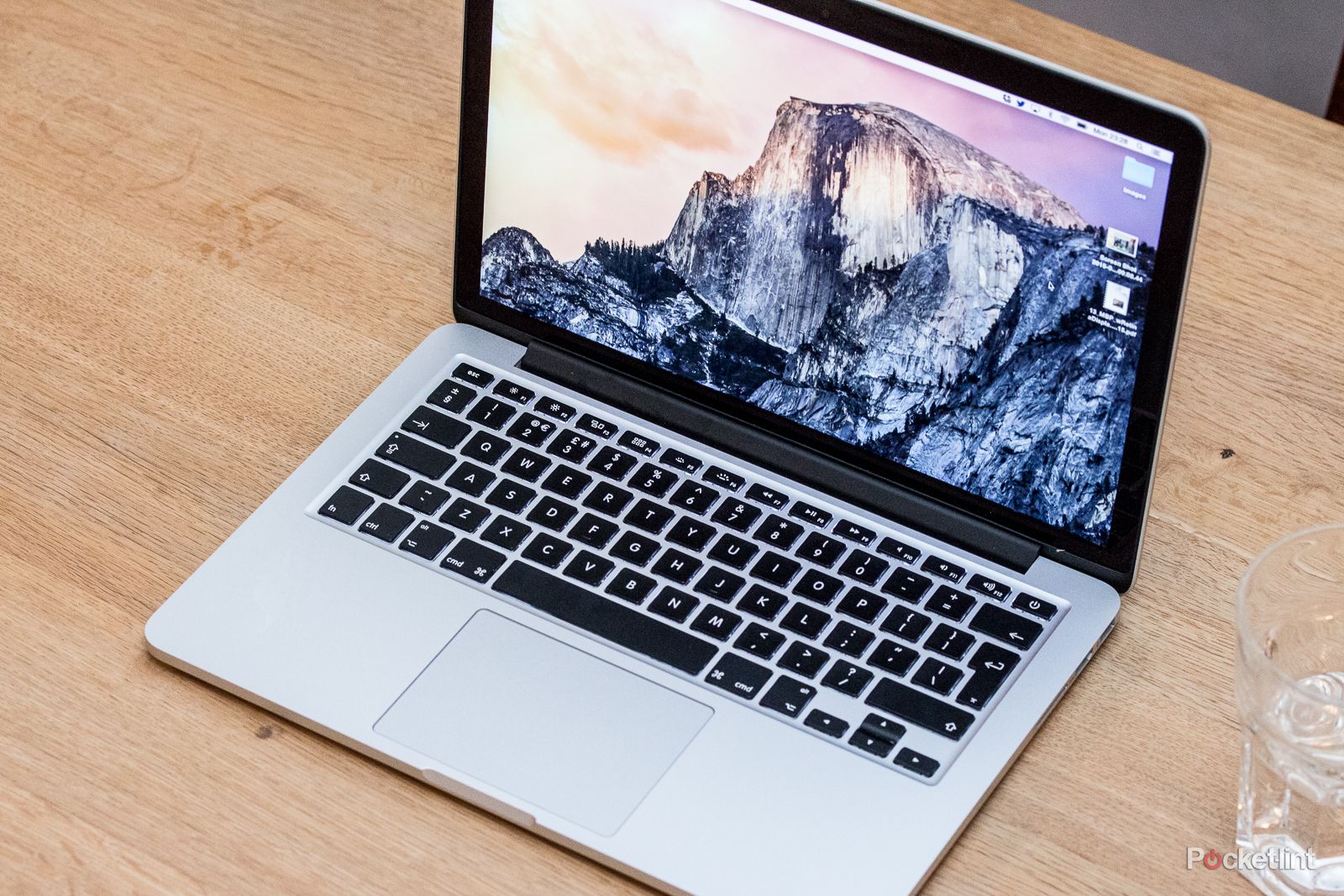 MacBook pro Retina13inch(Early2015)シルバー Apple MacBook Pro 13-inch with Retina Display (2015