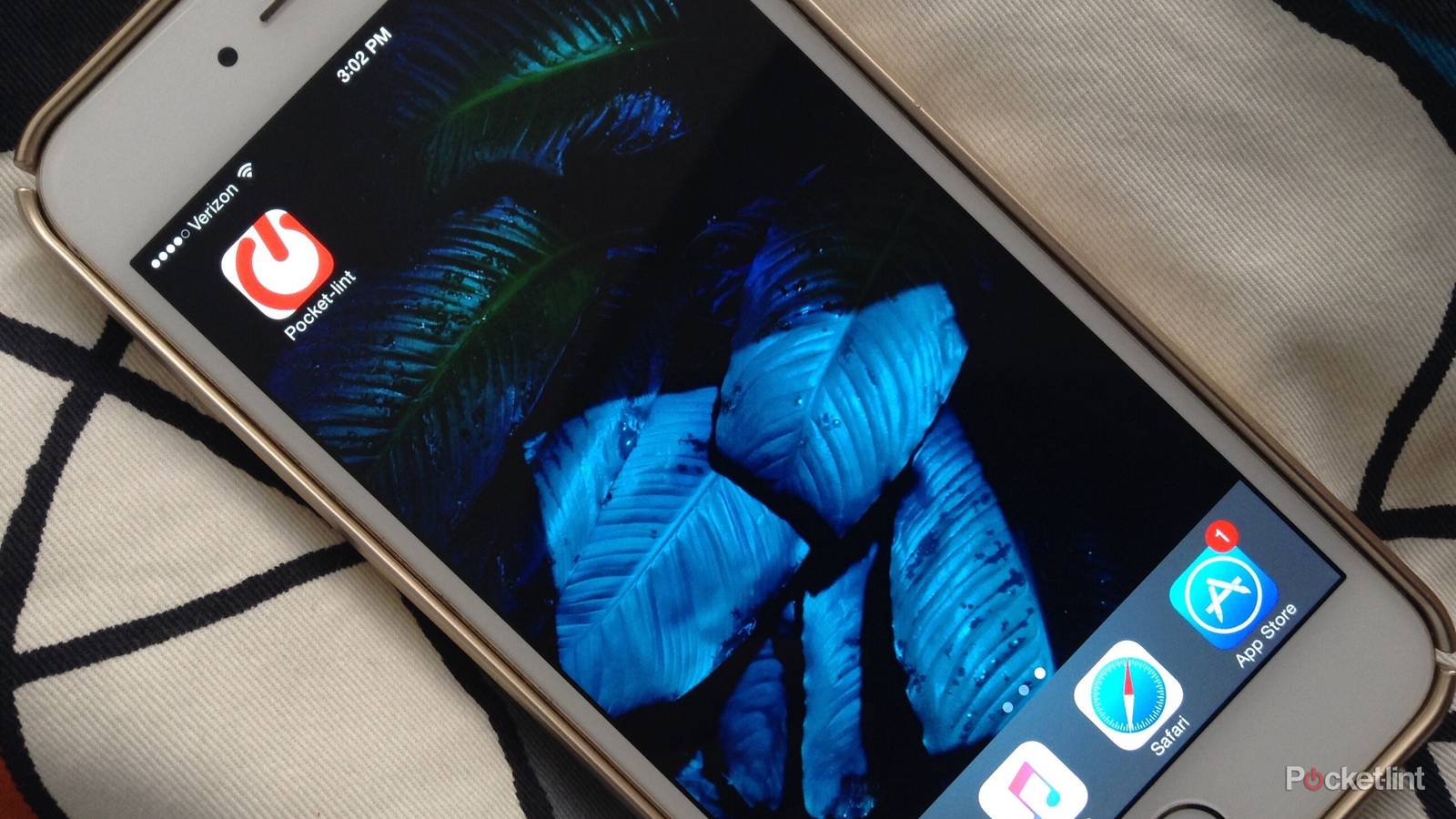 iOS 9's new wallpapers: Here are the high-res downloadable versions
