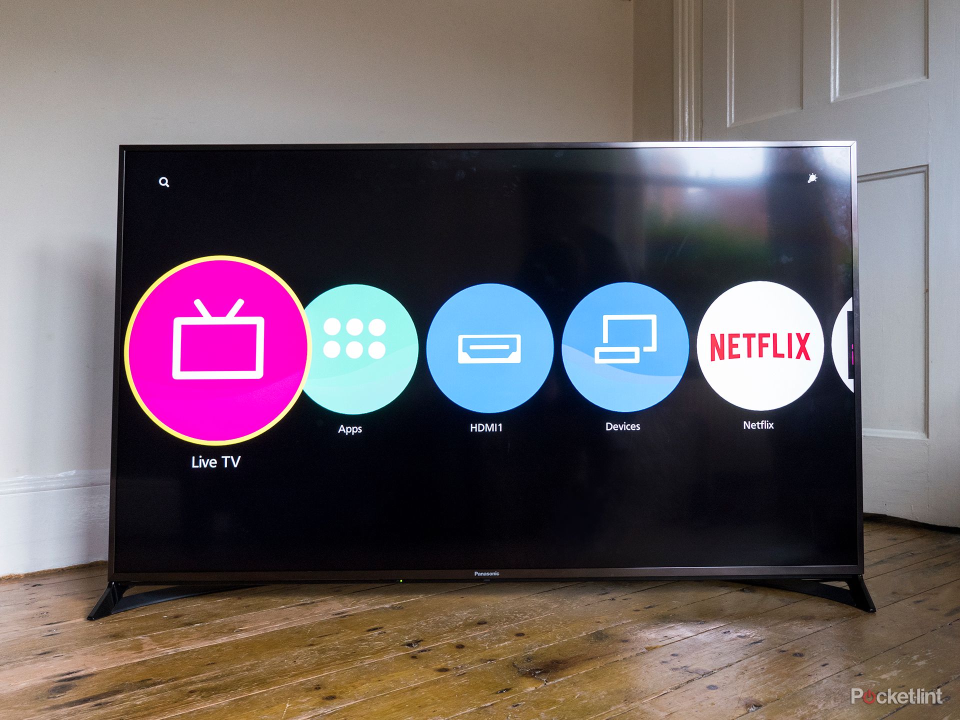 Panasonic Viera TX-55CX802 review: Glorious 4K for under £2k