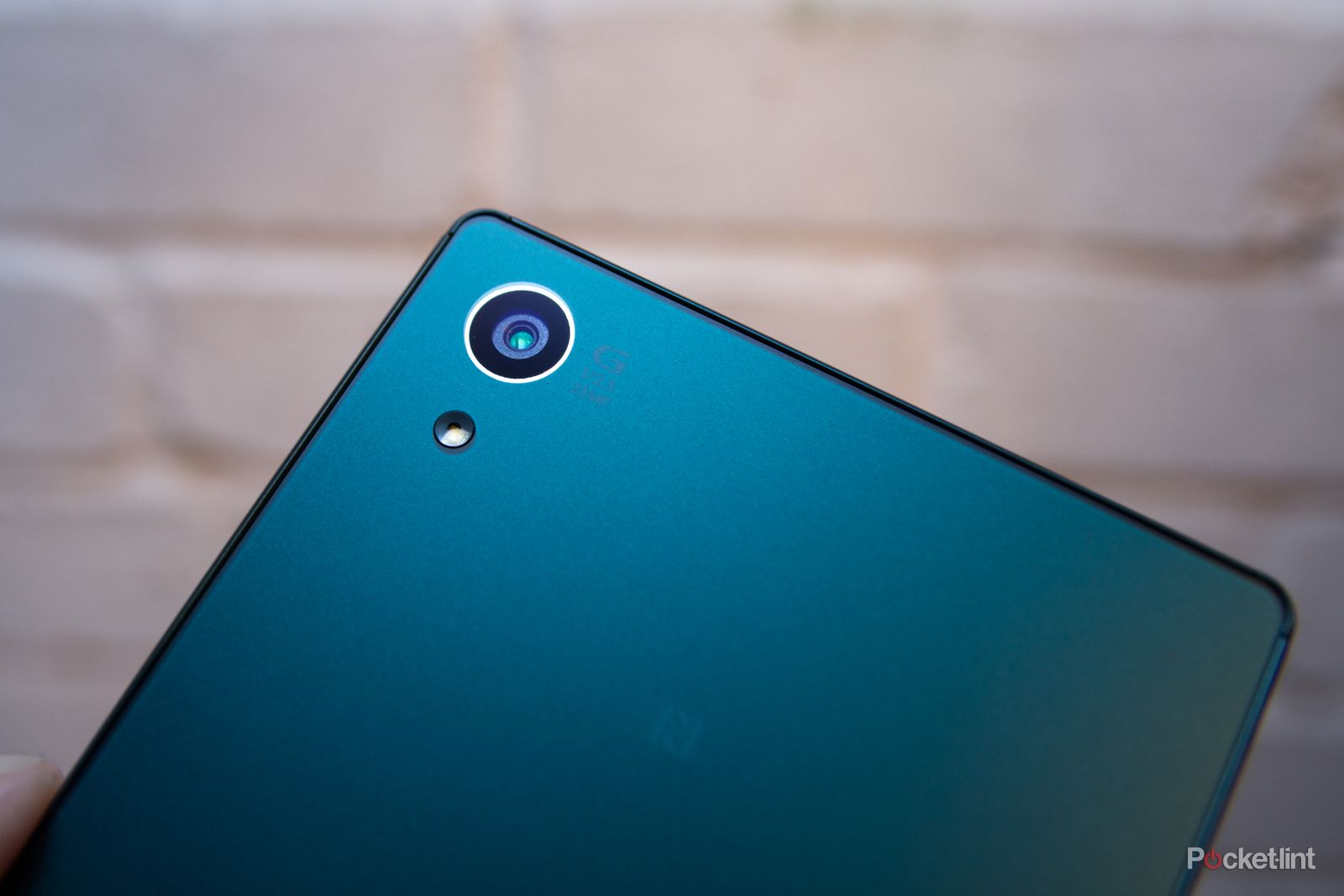 Sony Xperia Z5 review: Flagship foibles