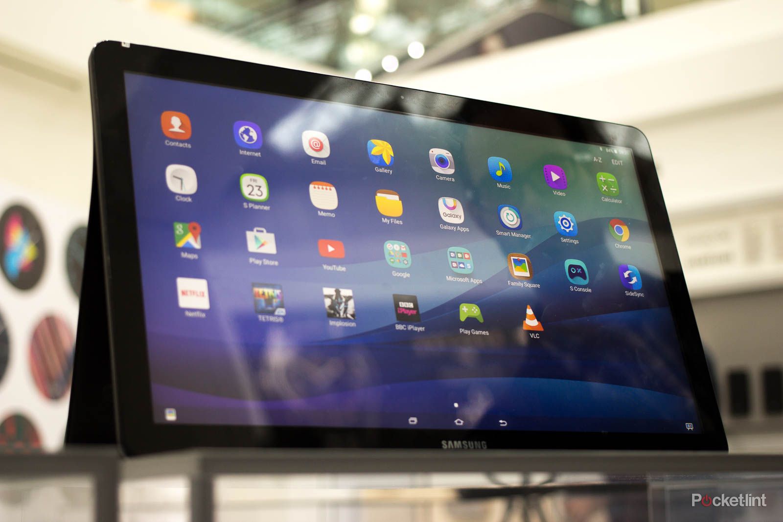 Samsung Galaxy View: 18.4-inch monster tries to bridge the gap