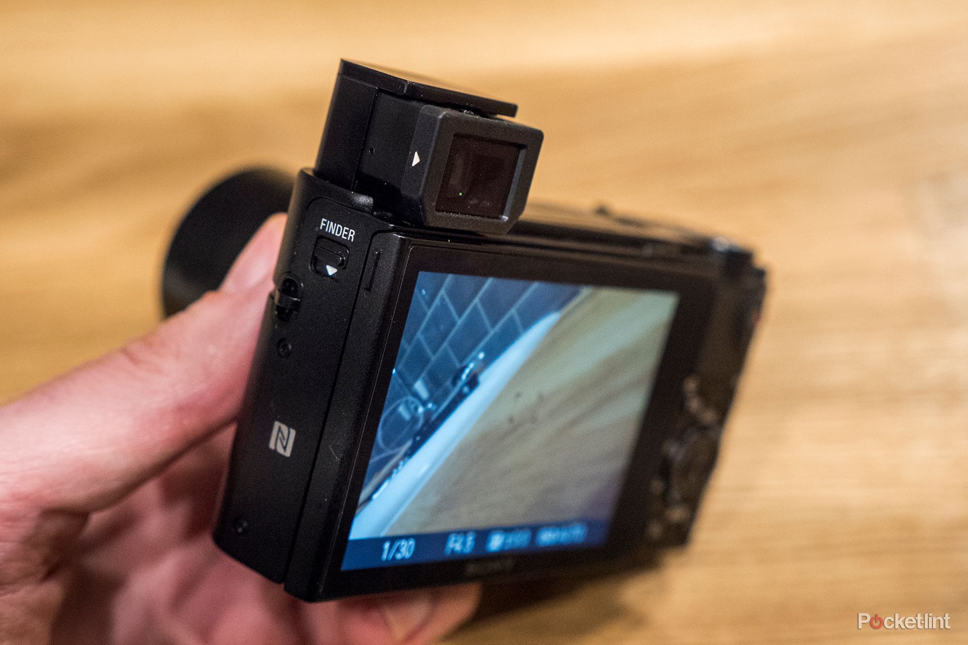 【美品】SONY RX100 Ⅳ Amazon.com : Sony RX100 IV 20.1 MP Premium Compact Digital