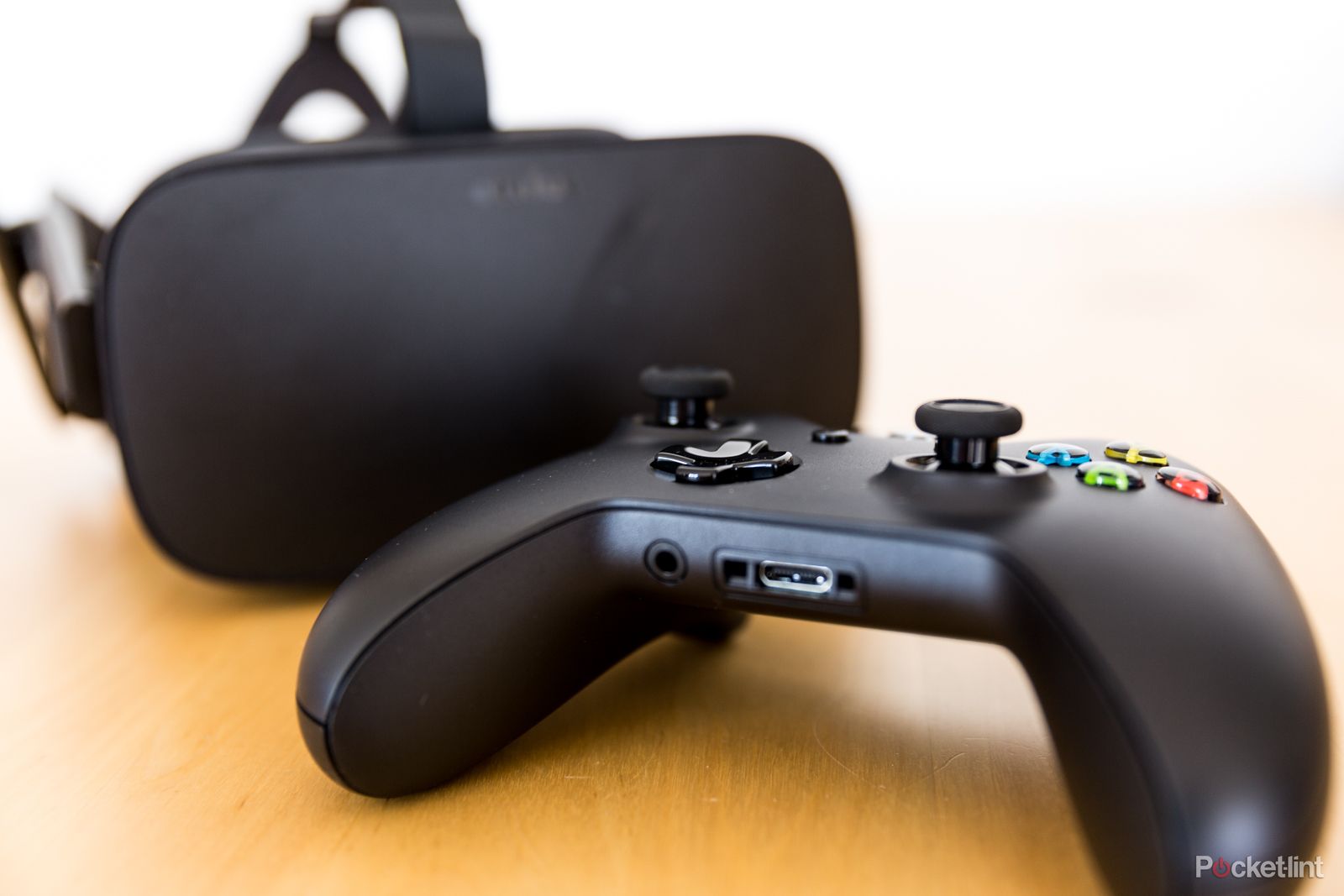 Can the oculus rift connect to xbox discount one