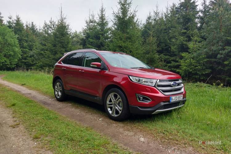 Ford Edge review: Big but facing bitter rivals