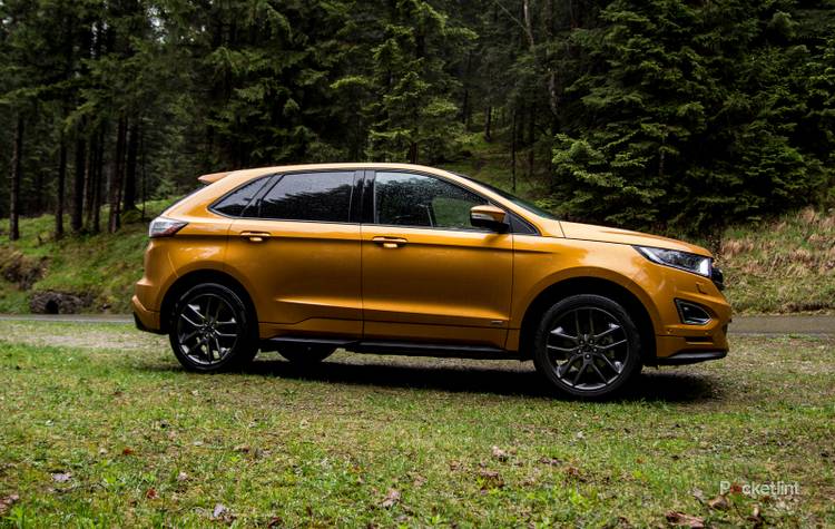 Ford Edge review: Big but facing bitter rivals