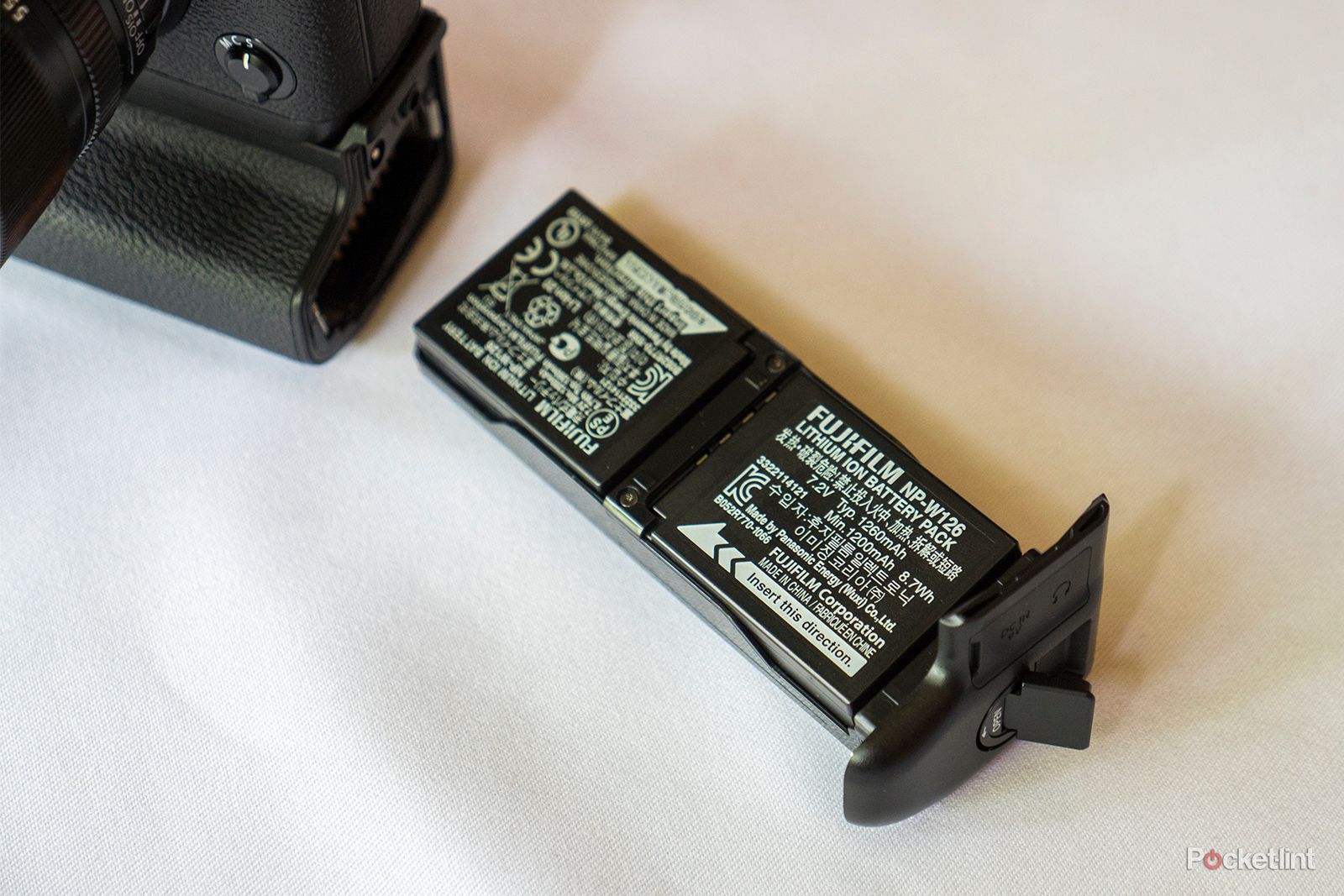 Fujifilm X-T2 review: A new benchmark for the mirrorless market