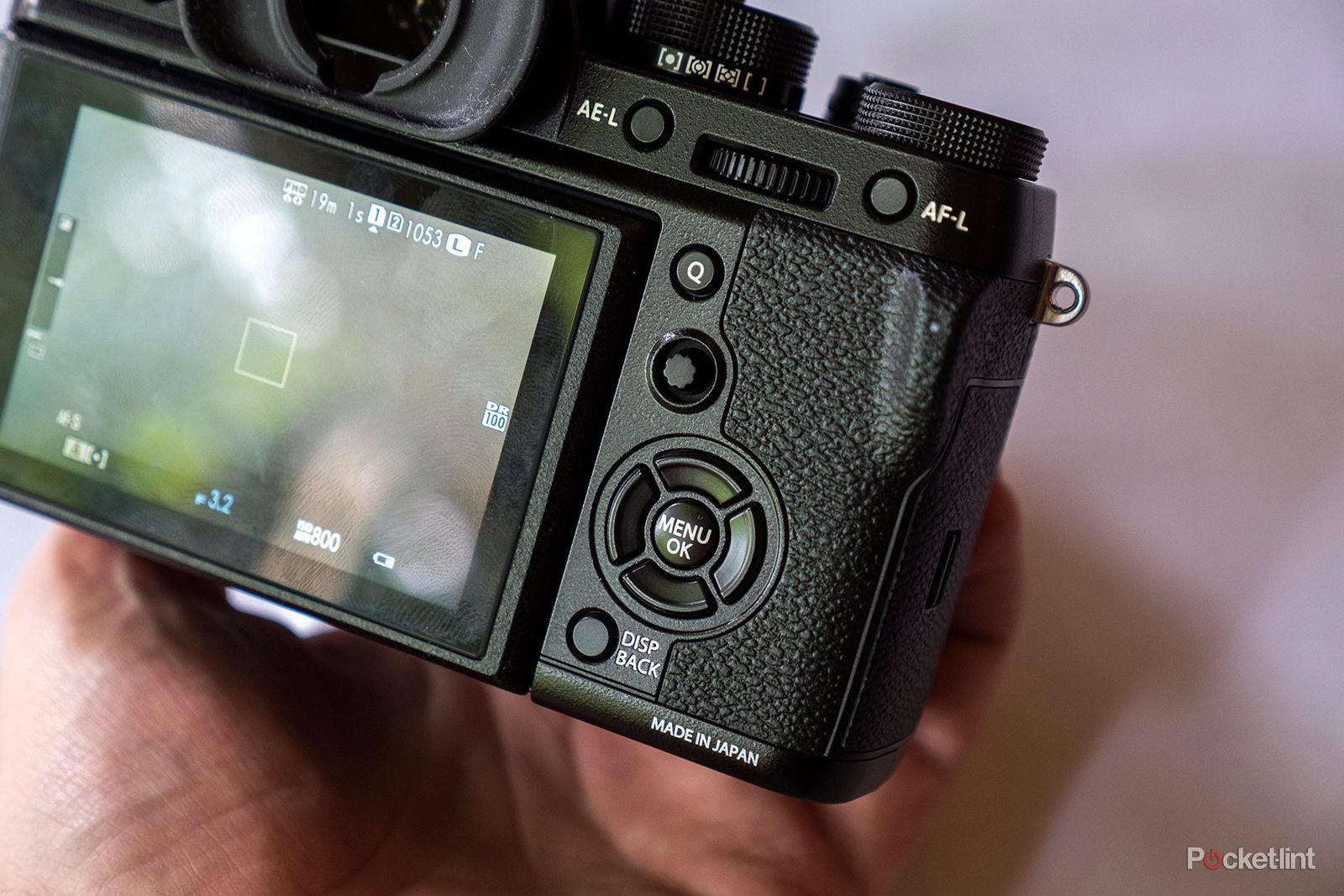 Fujifilm X-T2 review: A new benchmark for the mirrorless market
