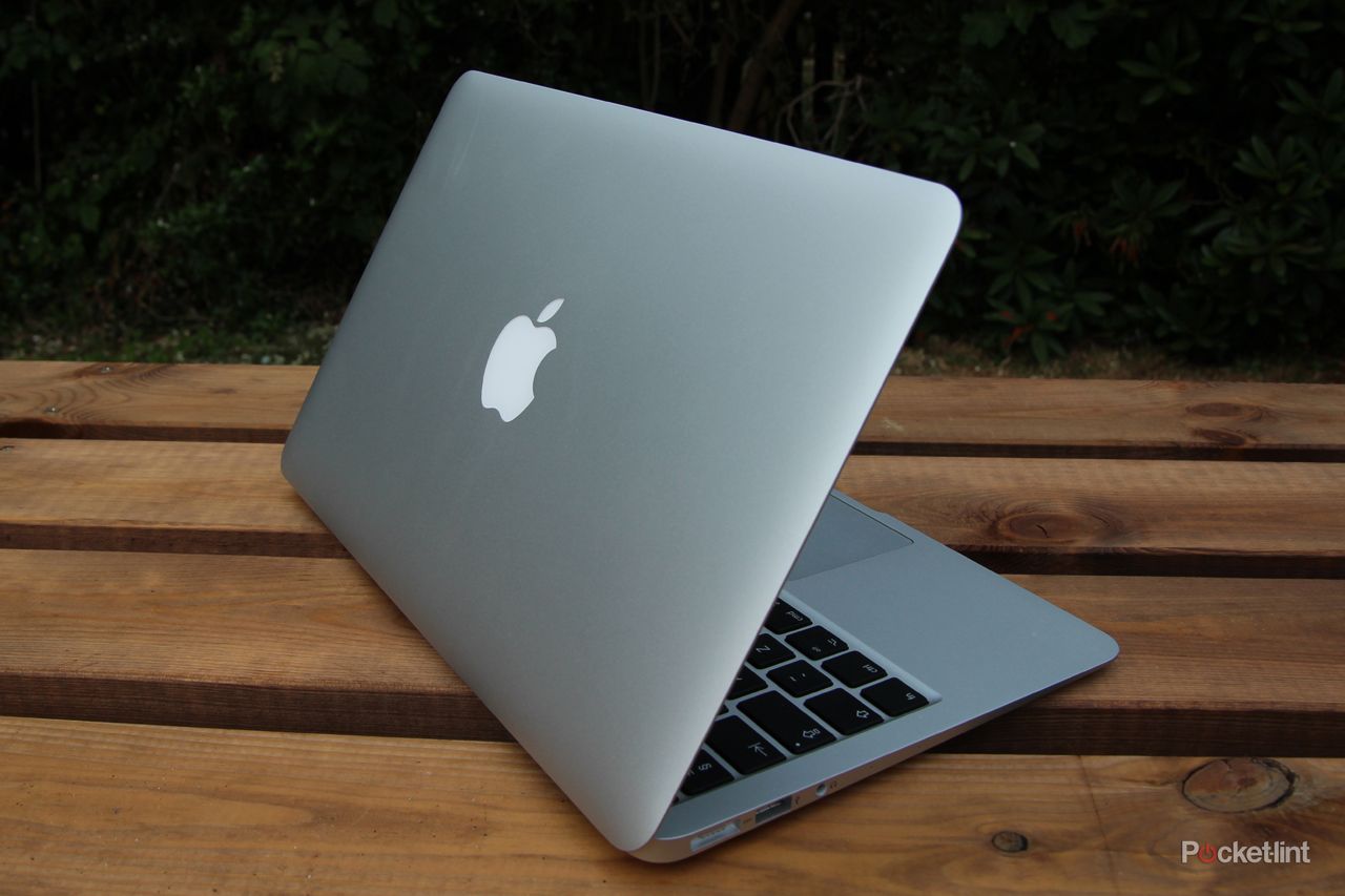 Apple MacBook シルバー Huge Apple Mac range refresh tipped for October