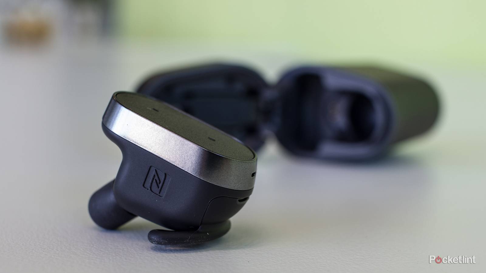 Sony Xperia Ear wants to be your discreet personal assistant, from ...