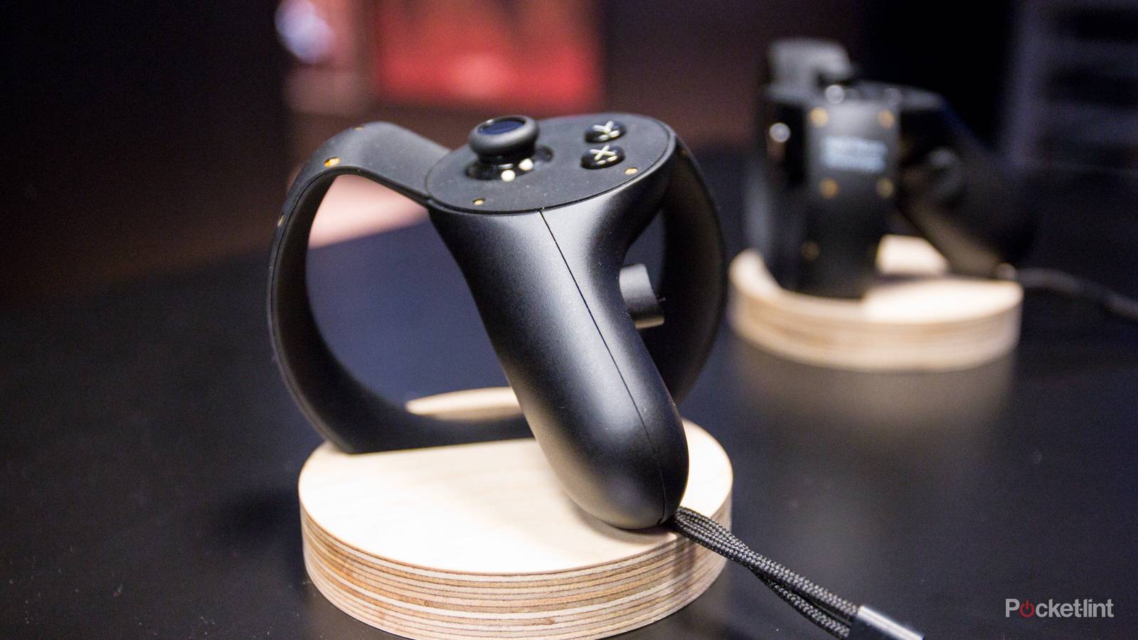 Different Oculus Controllers Type Oculus Touch controllers price revealed, prepare to take a sharp breath