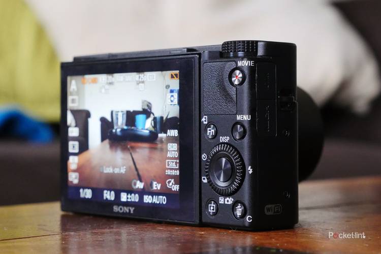 Sony RX100 V review: Impressive, but resting on its laurels