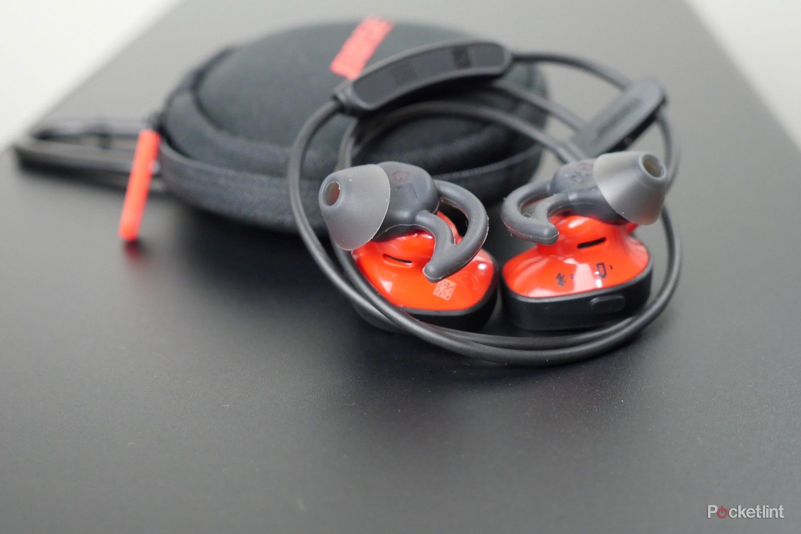 【未開封】BOSE SOUNDSPORT PULSE Bose SoundSport Pulse review: Fine sounding sports earphones