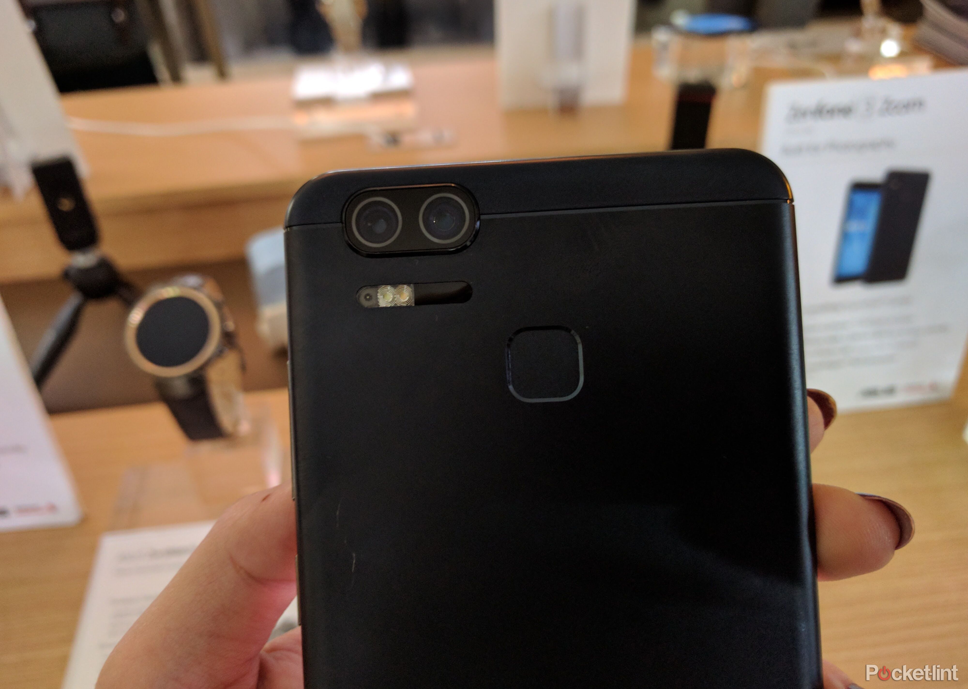 Asus ZenFone 3 Zoom preview: The mid-ranger cameraphone