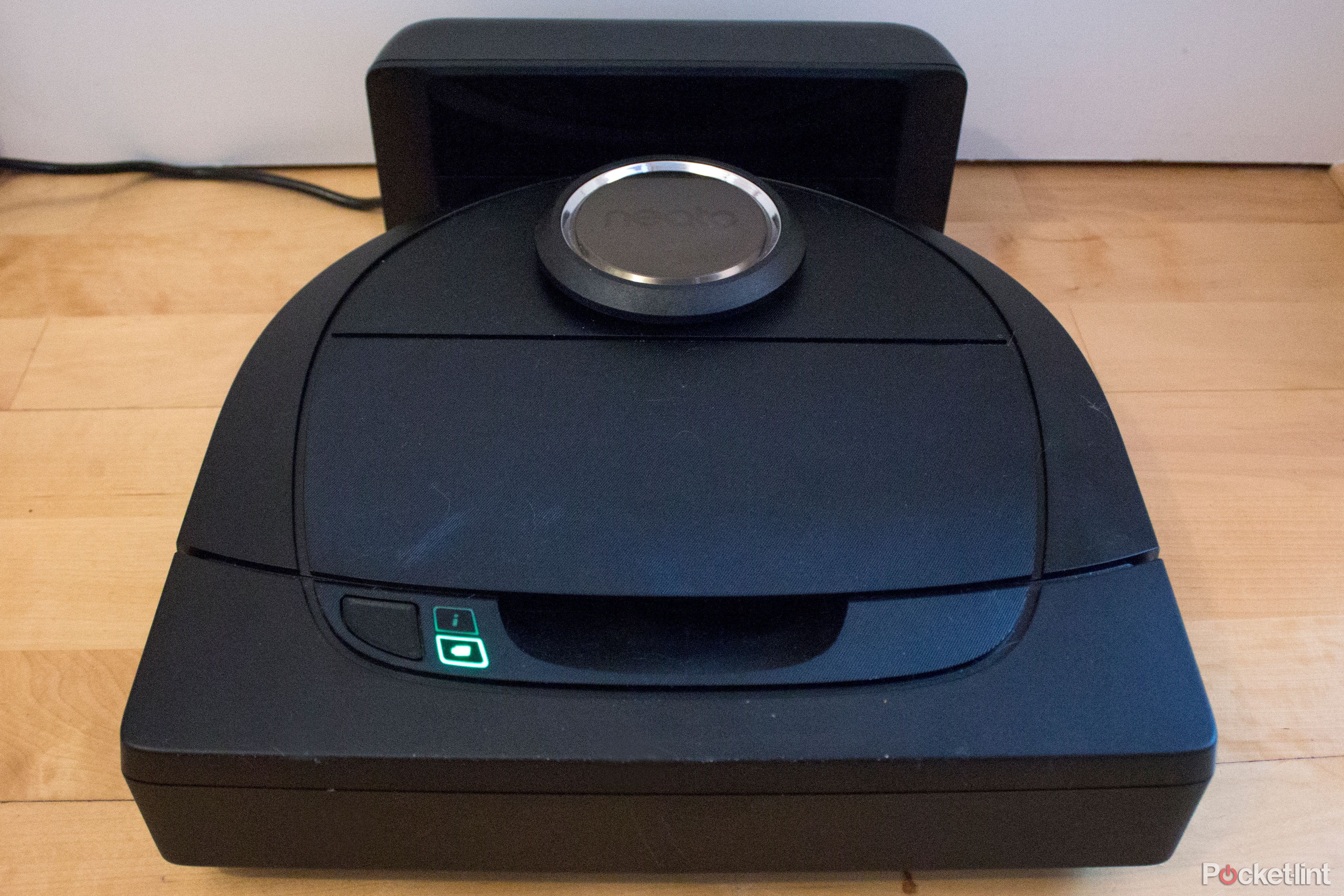 Neato Botvac D5 Connected review: A Dyson 360 Eye competitor?