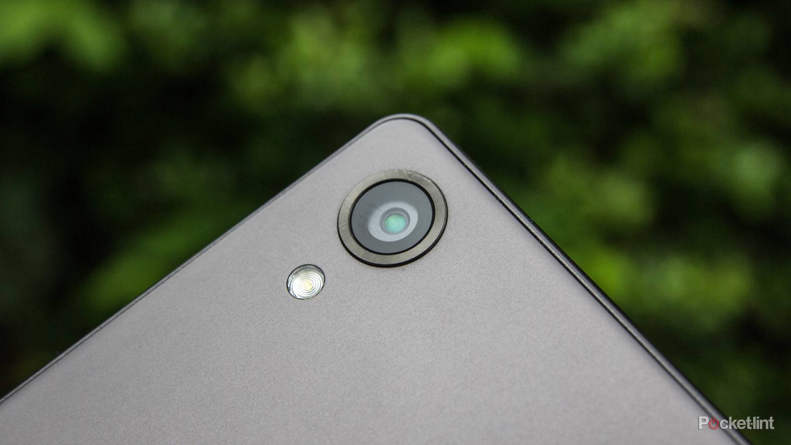 New Sony smartphone camera comes with built-in DRAM, promises 1,000fps ...