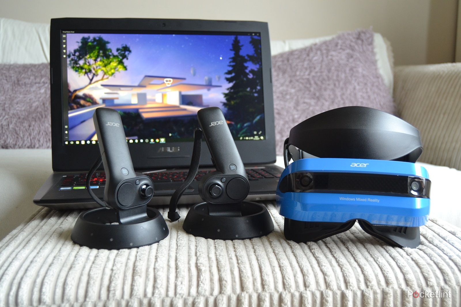 その他 Acer Windows Mixed Reality Acer Windows Mixed Reality review: Good enough to bring VR to the