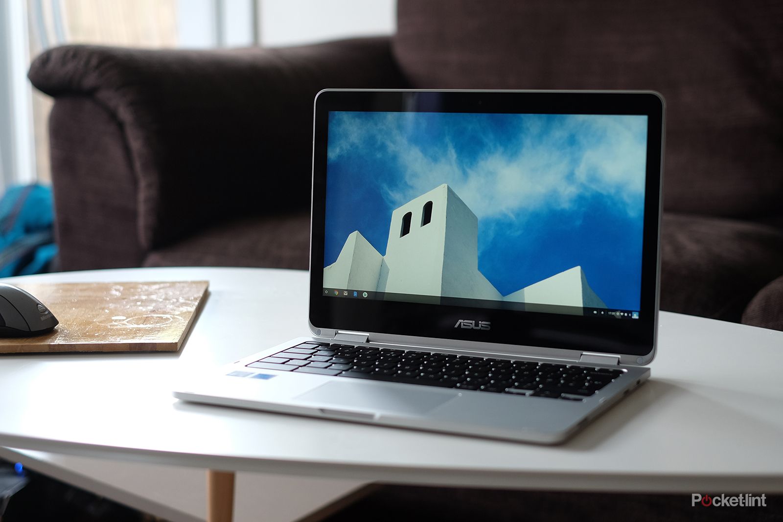 Asus Chromebook Flip C302CA review: Chrome OS is about to enter a