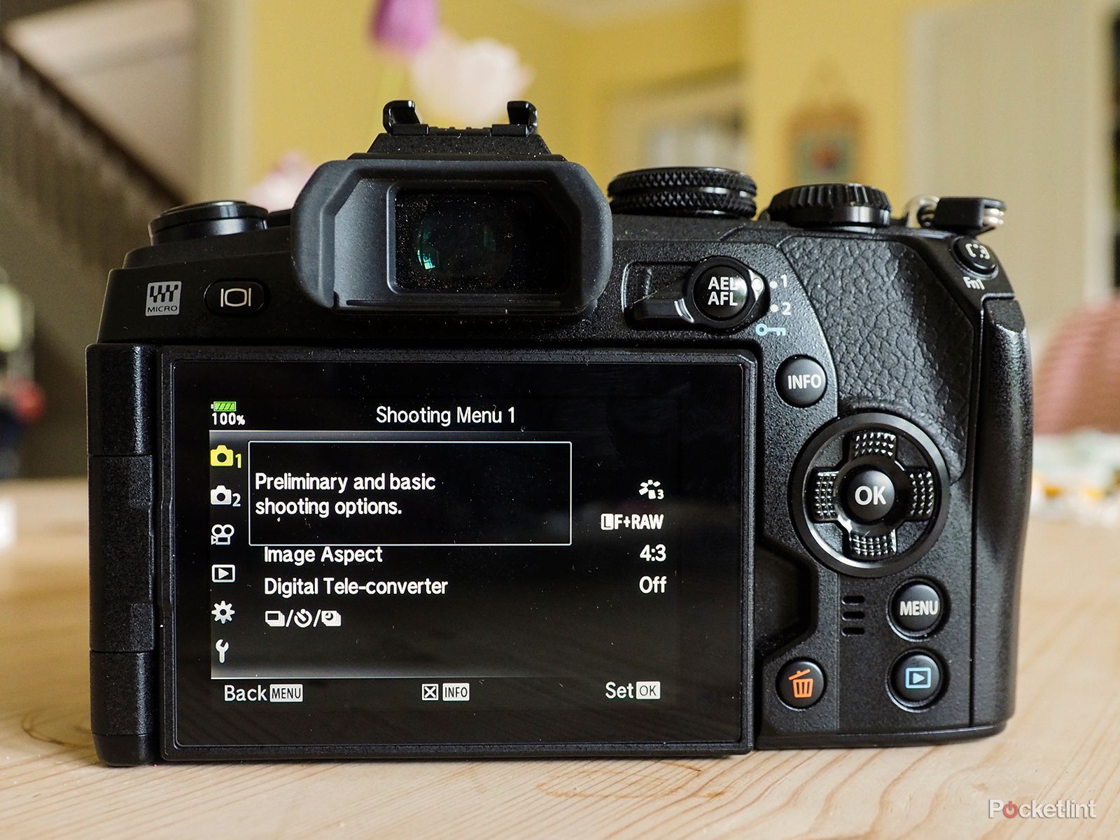 OLYMPUS　OM-D E-M1markii Amazon.com : Olympus OM-D E-M1 Mark II, Micro Four Thirds