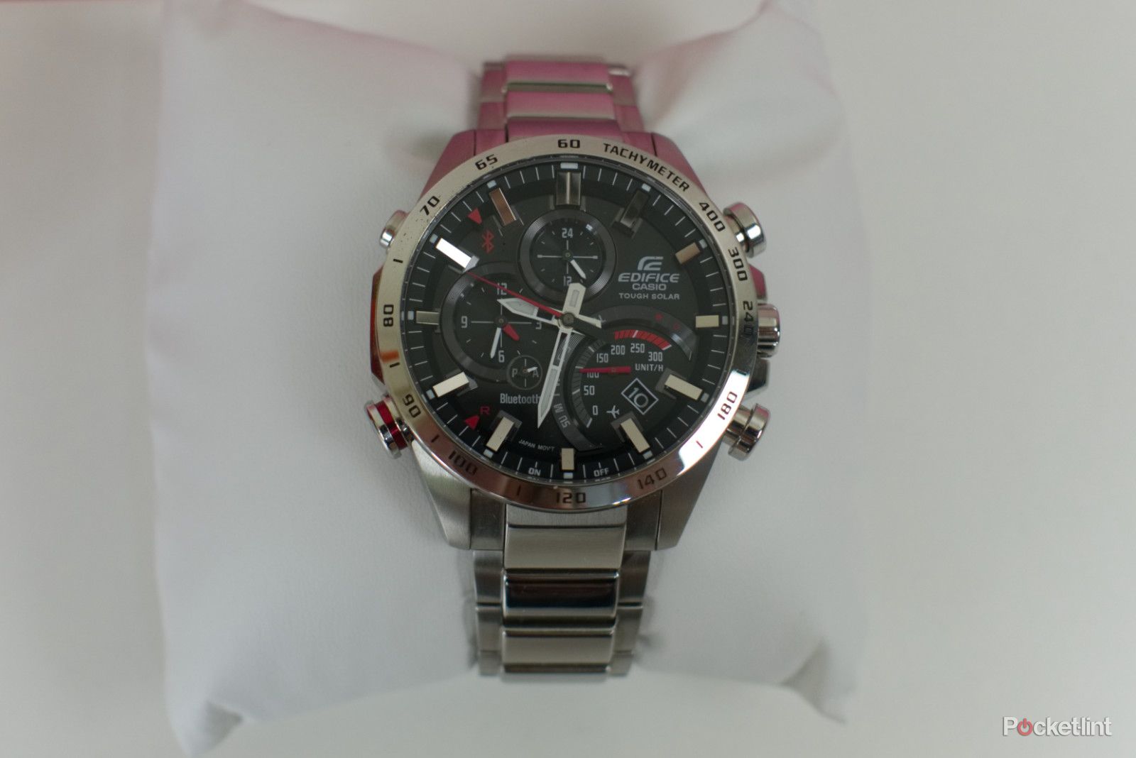 Casio Edifice EQB-501 hands-on: A modern, smart chronograph