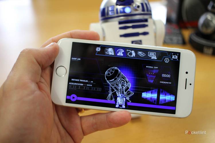 Sphero Rwd2 Sphero R2-D2 preview: Artoo it is you, it is you